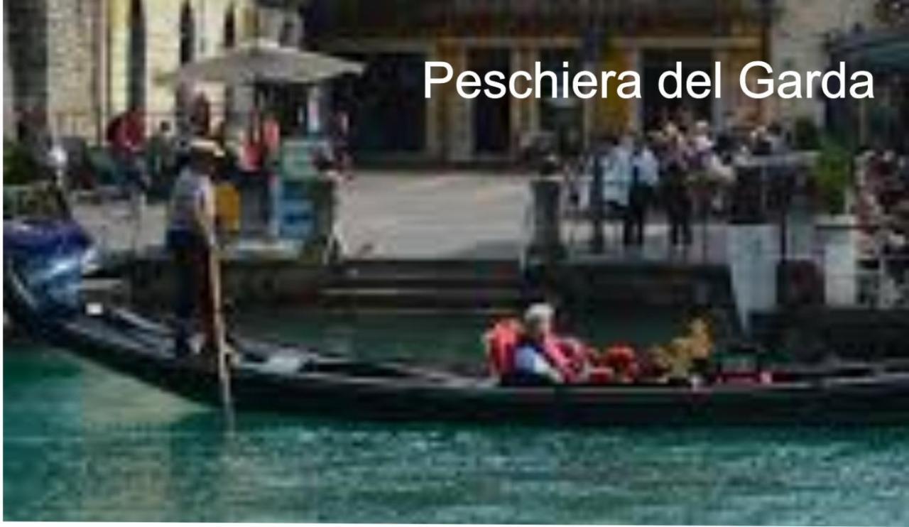 Appartamento "Il Vicolo" Peschiera del Garda Luaran gambar