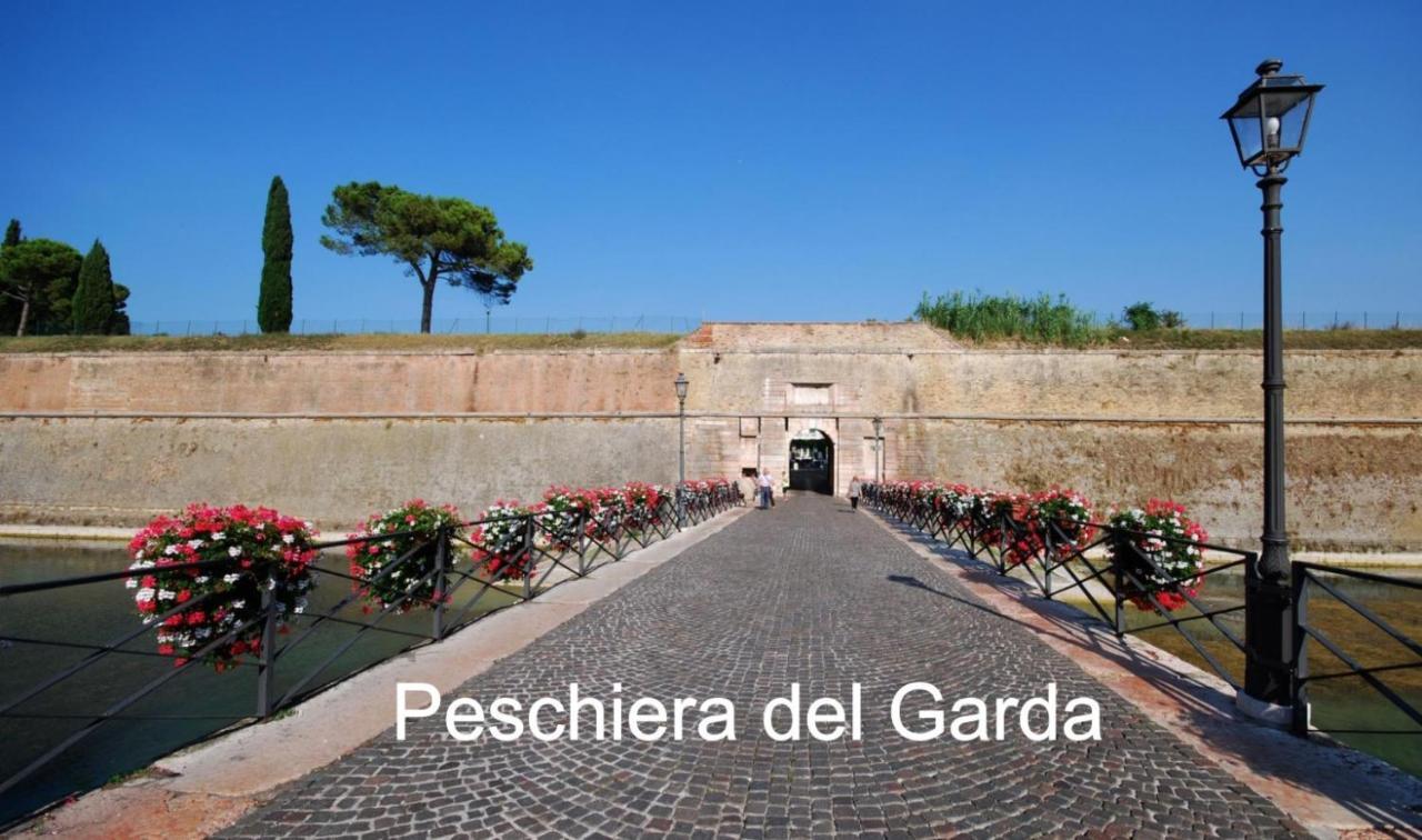 Appartamento "Il Vicolo" Peschiera del Garda Luaran gambar