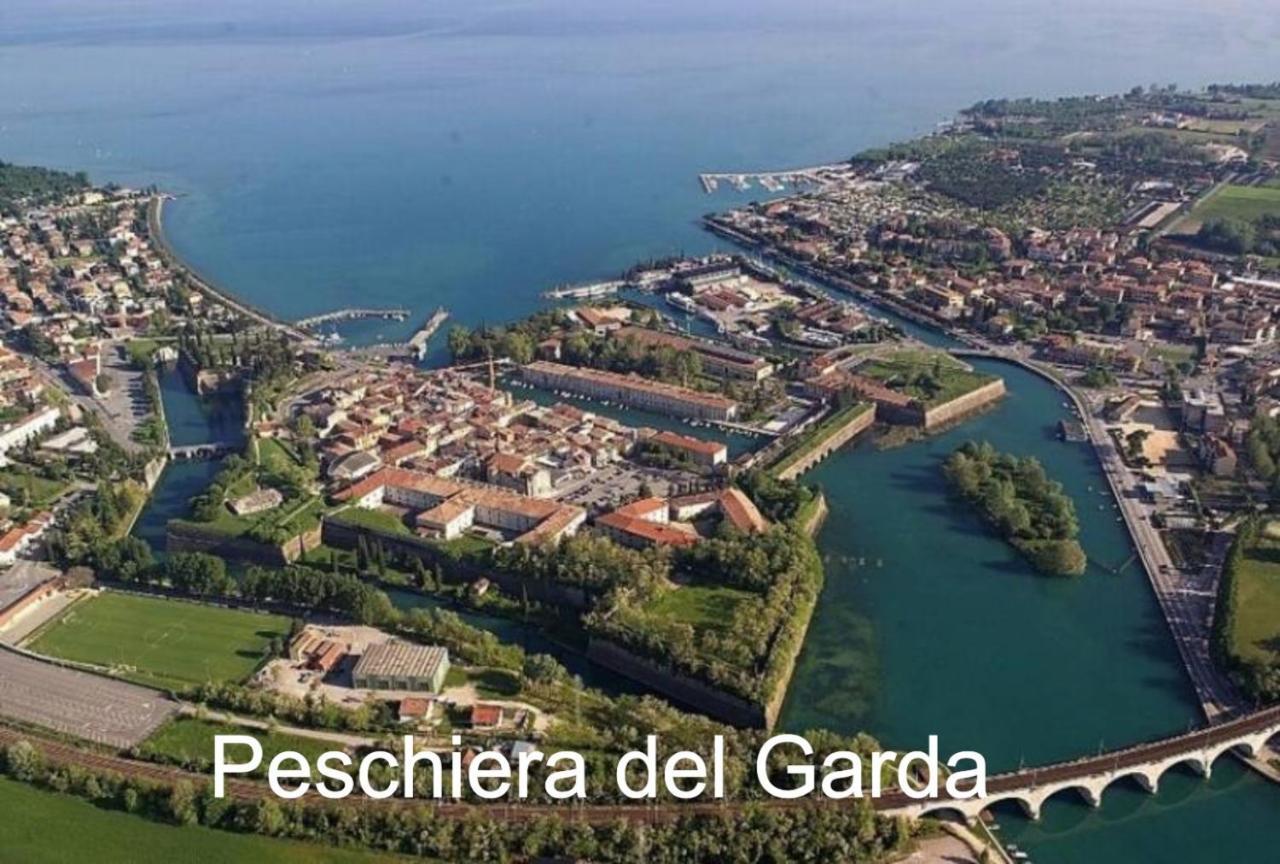 Appartamento "Il Vicolo" Peschiera del Garda Luaran gambar