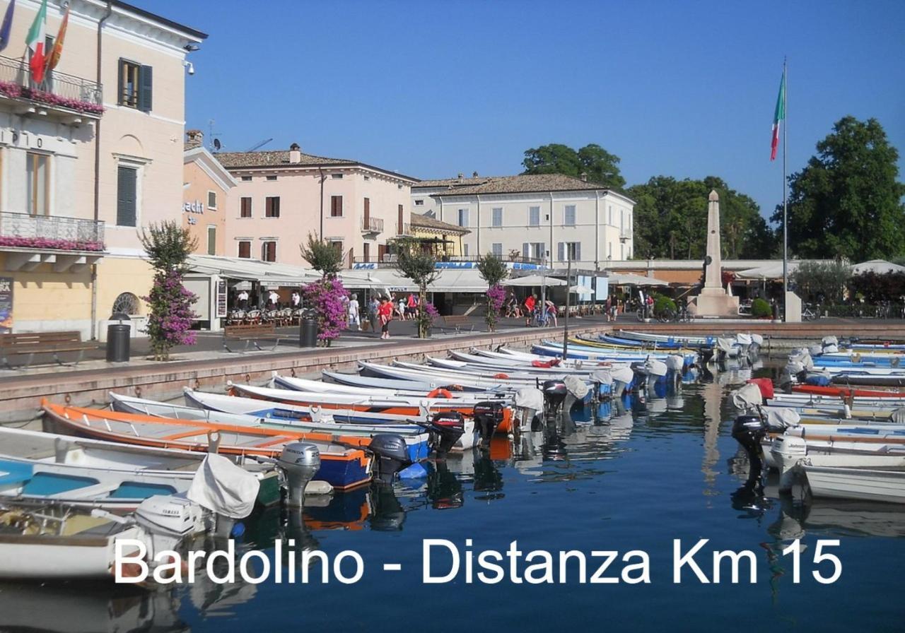 Appartamento "Il Vicolo" Peschiera del Garda Luaran gambar